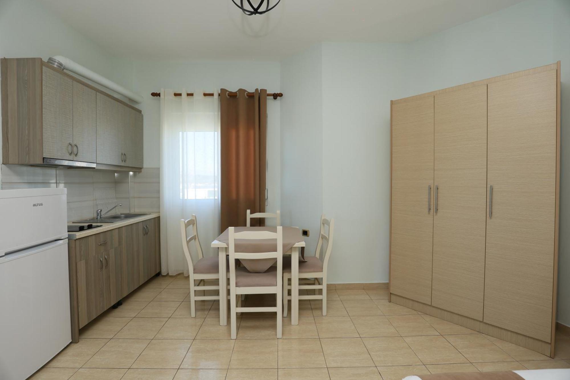 Michelle Apartments Ksamil Buitenkant foto