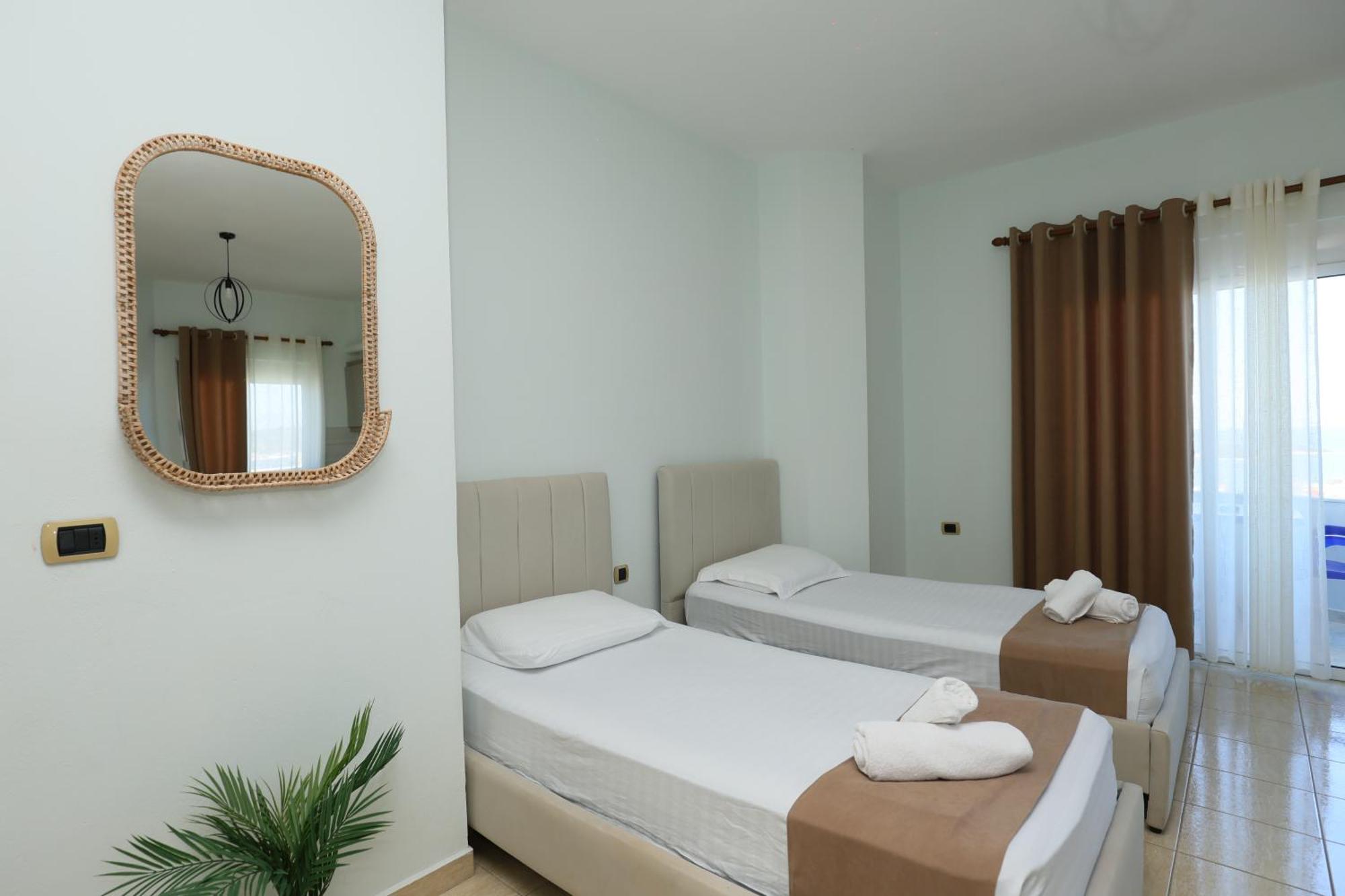 Michelle Apartments Ksamil Buitenkant foto
