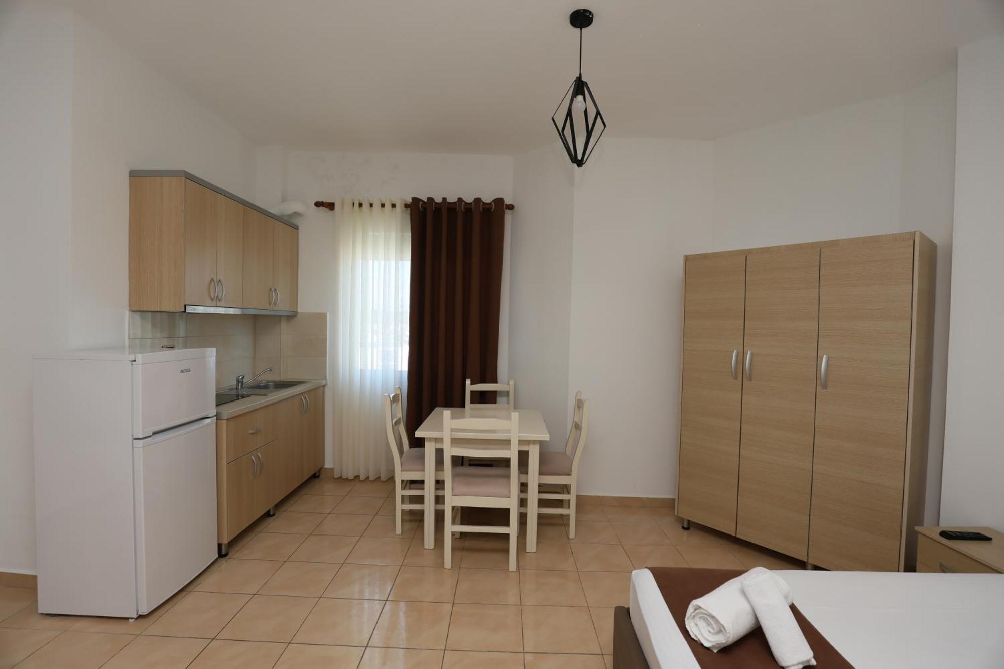 Michelle Apartments Ksamil Buitenkant foto