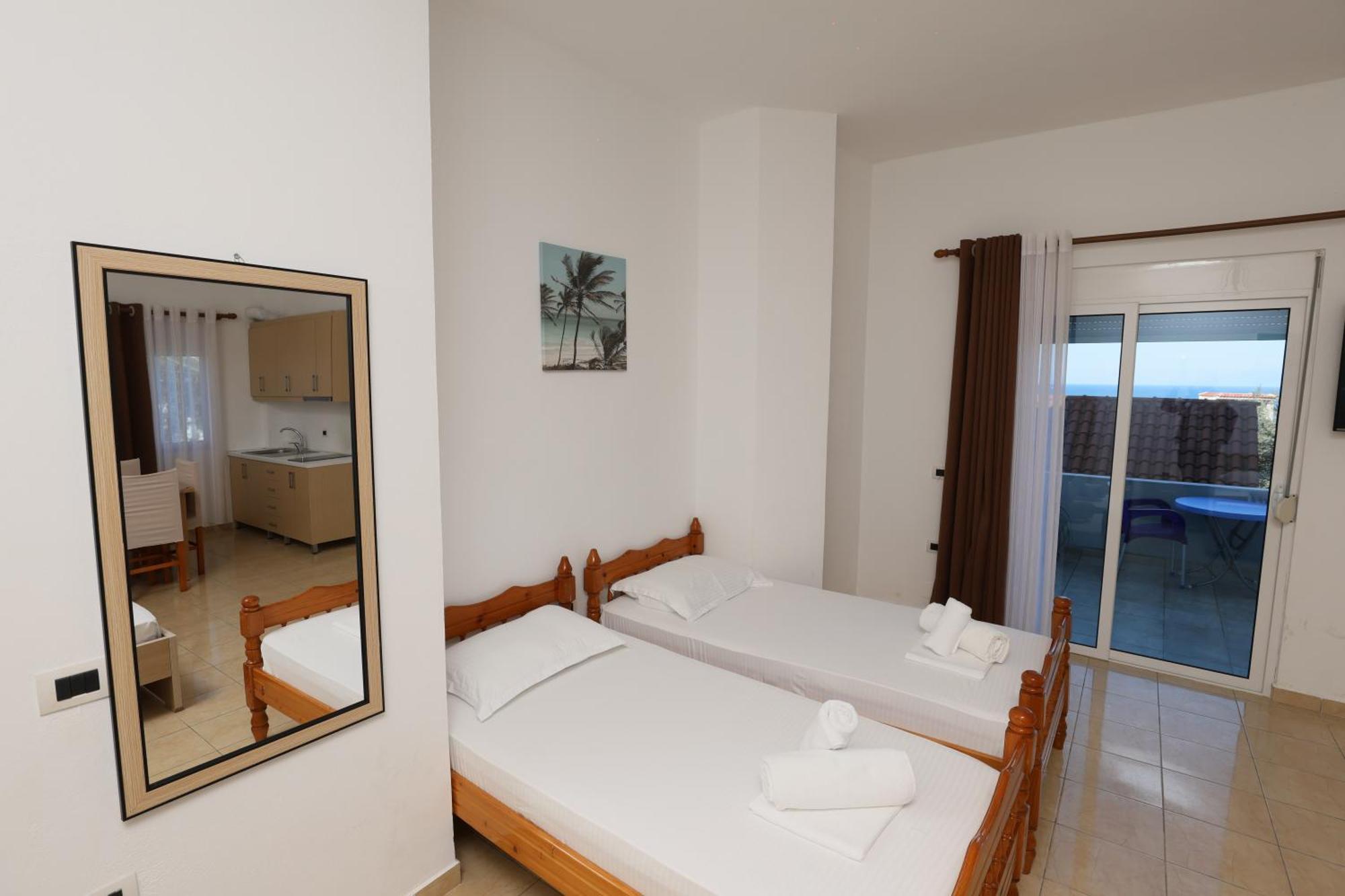 Michelle Apartments Ksamil Buitenkant foto